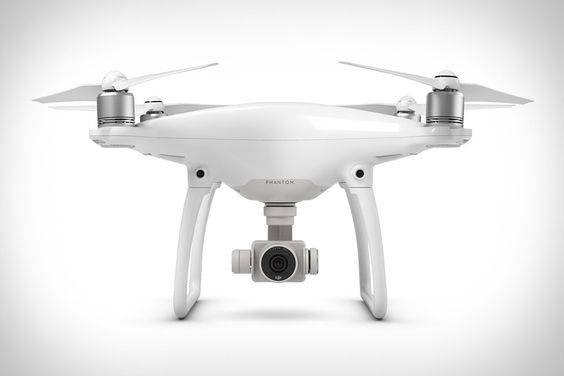 DJI PHANTOM 4 DRONE