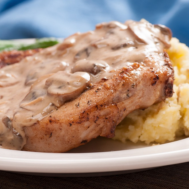 Côtelettes de porc à la crème fraiche